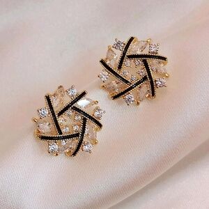 Rhinestone‎ Decor Stud Earrings gold plated stone for women